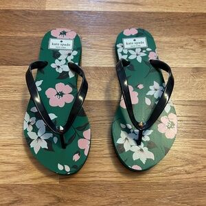 NWOT Kate Spade Fleur Lily Blooms Flip Flops